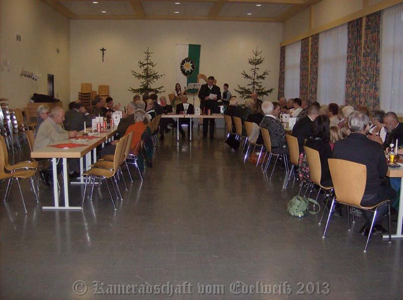 Begruessung durch den Obmann.jpg